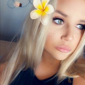 Meet your Posher, Karli